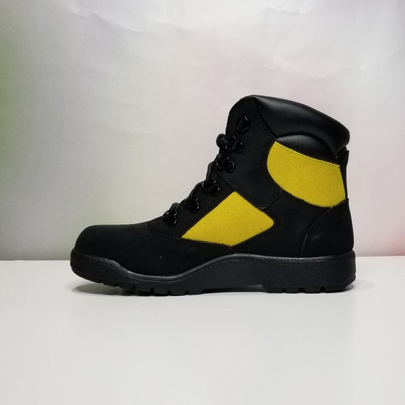 TIMBERLAND  6" Field Boots Women's 8 (EU39) Black, Yellow  NEW - Picture 3 of 10